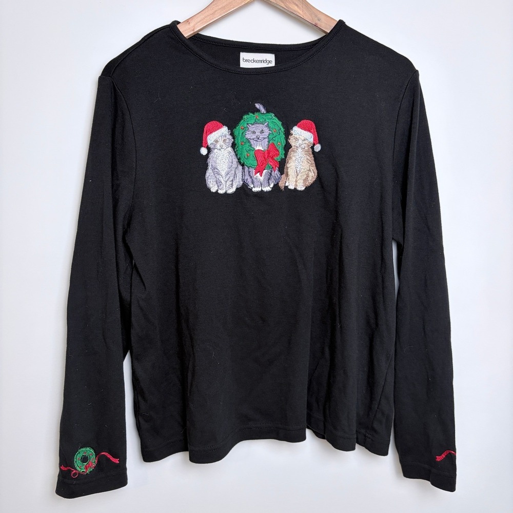 Vintage Christmas Holiday Shirt Long Sleeve Women XL Tee Embroidered Cats Wreath